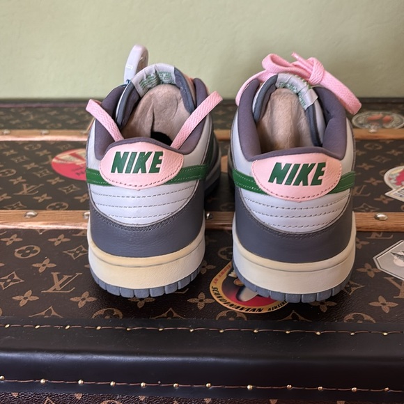 Nike Dunk Low Pro 'Grey Classic Green' 624044-033 - Picture 13 of 14